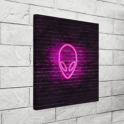 Холст квадратный Неоновый пришелец на фоне кирпичной стены, цвет: 3D-принт — фото 2