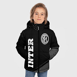 Куртка зимняя для мальчика Inter sport на темном фоне вертикально, цвет: 3D-черный — фото 2