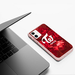 Чехол iPhone 11 матовый TWICE, цвет: 3D-светло-розовый — фото 2