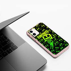 Чехол iPhone 11 матовый FORTNITE, цвет: 3D-светло-розовый — фото 2