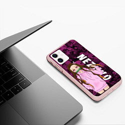 Чехол iPhone 11 матовый НЕЗУКО, КЛИНОК РАССЕКАЮЩИЙ ДЕМОНОВ, цвет: 3D-светло-розовый — фото 2