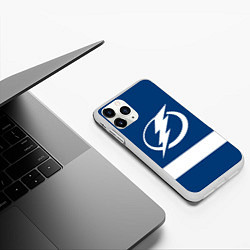 Чехол iPhone 11 Pro матовый Tampa Bay Lightning цвета 3D-белый — фото 2