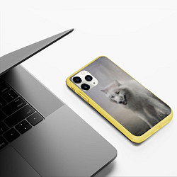 Чехол iPhone 11 Pro матовый Волк, цвет: 3D-желтый — фото 2