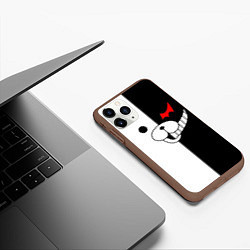 Чехол iPhone 11 Pro матовый Monokuma, цвет: 3D-коричневый — фото 2
