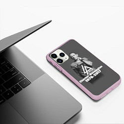 Чехол iPhone 11 Pro матовый Память о Беннингтоне, цвет: 3D-розовый — фото 2