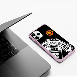 Чехол iPhone 11 Pro матовый Man United: Black Collection, цвет: 3D-розовый — фото 2