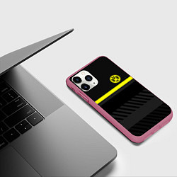 Чехол iPhone 11 Pro матовый FC Borussia 2018 Original #3, цвет: 3D-малиновый — фото 2
