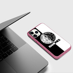 Чехол iPhone 11 Pro матовый Ramones B&W, цвет: 3D-малиновый — фото 2