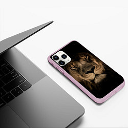 Чехол iPhone 11 Pro матовый Львиный взгляд, цвет: 3D-розовый — фото 2