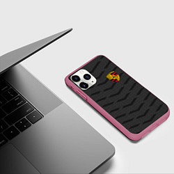 Чехол iPhone 11 Pro матовый Porsche: Grey Sport, цвет: 3D-малиновый — фото 2
