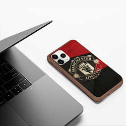 Чехол iPhone 11 Pro матовый FC Man United: Old Style, цвет: 3D-коричневый — фото 2