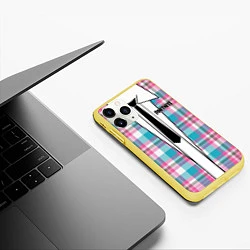 Чехол iPhone 11 Pro матовый Fortnite: Базовый костюм, цвет: 3D-желтый — фото 2