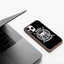 Чехол iPhone 11 Pro матовый The Witcher: Kaer Morhen, цвет: 3D-коричневый — фото 2