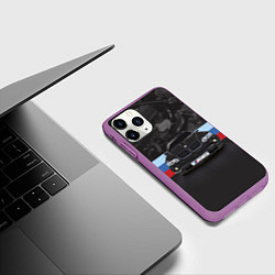 Чехол iPhone 11 Pro матовый BMW X5 M, цвет: 3D-фиолетовый — фото 2