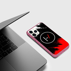 Чехол iPhone 11 Pro матовый 21 Pilots: Black & Red, цвет: 3D-малиновый — фото 2