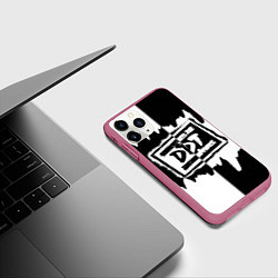 Чехол iPhone 11 Pro матовый ДДТ, цвет: 3D-малиновый — фото 2