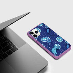 Чехол iPhone 11 Pro матовый Кот Космонавт, цвет: 3D-фиолетовый — фото 2