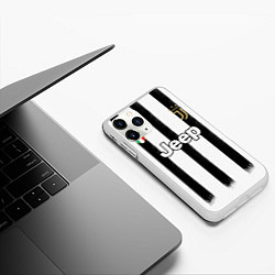 Чехол iPhone 11 Pro матовый Juventus home 20-21, цвет: 3D-белый — фото 2
