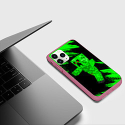 Чехол iPhone 11 Pro матовый MINECRAFT, цвет: 3D-малиновый — фото 2