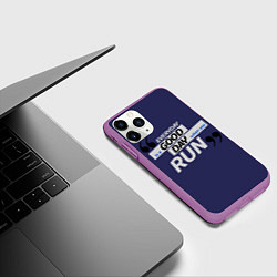 Чехол iPhone 11 Pro матовый Бегу - значит живу, цвет: 3D-фиолетовый — фото 2