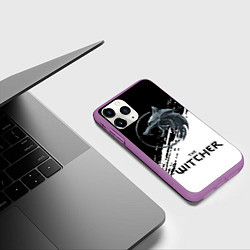 Чехол iPhone 11 Pro матовый THE WITCHER, цвет: 3D-фиолетовый — фото 2