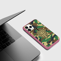 Чехол iPhone 11 Pro матовый Пограничные Войска, цвет: 3D-малиновый — фото 2