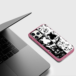 Чехол iPhone 11 Pro матовый Fortnite & Marshmello, цвет: 3D-малиновый — фото 2