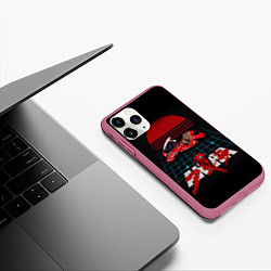 Чехол iPhone 11 Pro матовый AKIRA, цвет: 3D-малиновый — фото 2