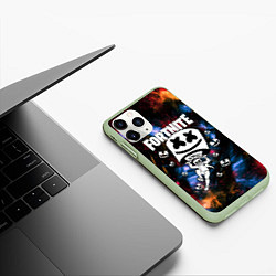 Чехол iPhone 11 Pro матовый FORTNITE x MARSHMELLO, цвет: 3D-салатовый — фото 2