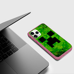 Чехол iPhone 11 Pro матовый MINECRAFT МАЙНКРАФТ, цвет: 3D-малиновый — фото 2