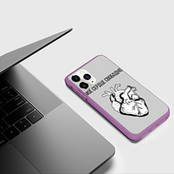 Чехол iPhone 11 Pro матовый Моё сердце свободно, цвет: 3D-фиолетовый — фото 2