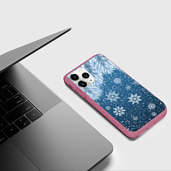 Чехол iPhone 11 Pro матовый Снежное Настроенние, цвет: 3D-малиновый — фото 2