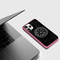 Чехол iPhone 11 Pro матовый Вегвизир, цвет: 3D-малиновый — фото 2