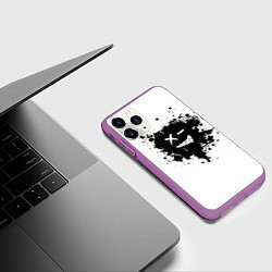 Чехол iPhone 11 Pro матовый МАСКА, цвет: 3D-фиолетовый — фото 2