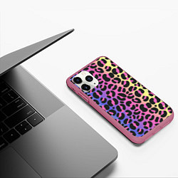 Чехол iPhone 11 Pro матовый Neon Leopard Pattern, цвет: 3D-малиновый — фото 2