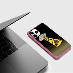 Чехол iPhone 11 Pro матовый НЛО похищает динозавров, цвет: 3D-малиновый — фото 2