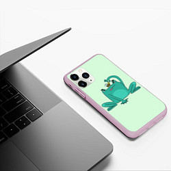 Чехол iPhone 11 Pro матовый Лягушка и пчелка, цвет: 3D-розовый — фото 2