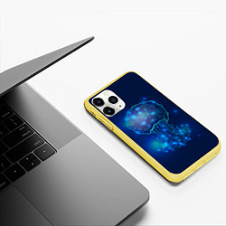 Чехол iPhone 11 Pro матовый Медуза на синем, цвет: 3D-желтый — фото 2