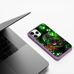 Чехол iPhone 11 Pro матовый Opposing Force Адриан Шепард спина Z, цвет: 3D-фиолетовый — фото 2