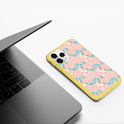 Чехол iPhone 11 Pro матовый Единороги из паттерна, цвет: 3D-желтый — фото 2