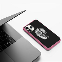 Чехол iPhone 11 Pro матовый Каменная маска Джо Джо, цвет: 3D-малиновый — фото 2
