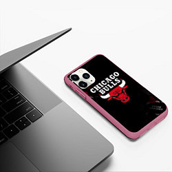 Чехол iPhone 11 Pro матовый ЧИКАГО БУЛЛС БЫКИ CHICAGO BULLS, цвет: 3D-малиновый — фото 2