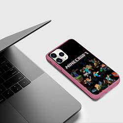 Чехол iPhone 11 Pro матовый МАЙНКРАФТ ПАТТЕРН ПЕРСОНАЖИ ИГРЫ, цвет: 3D-малиновый — фото 2