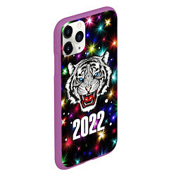 Чехол iPhone 11 Pro матовый БЕЛЫЙ ТИГР 2022 И НОВОГОДНИЕ ОГНИ, цвет: 3D-фиолетовый — фото 2