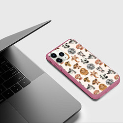 Чехол iPhone 11 Pro матовый Милые дикие животные, цвет: 3D-малиновый — фото 2