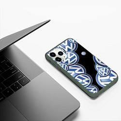 Чехол iPhone 11 Pro матовый Volkswagen logo Pattern, цвет: 3D-темно-зеленый — фото 2