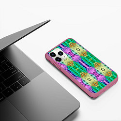 Чехол iPhone 11 Pro матовый Психоделика - калейдоскоп, цвет: 3D-малиновый — фото 2