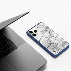 Чехол iPhone 11 Pro матовый ТРЕЩИНЫ ЧЕРНО БЕЛЫЙ, цвет: 3D-тёмно-синий — фото 2