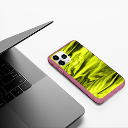 Чехол iPhone 11 Pro матовый Неоновый желтый с черным абстрактный узор, цвет: 3D-малиновый — фото 2