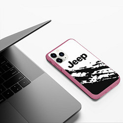 Чехол iPhone 11 Pro матовый Jeep - textura, цвет: 3D-малиновый — фото 2